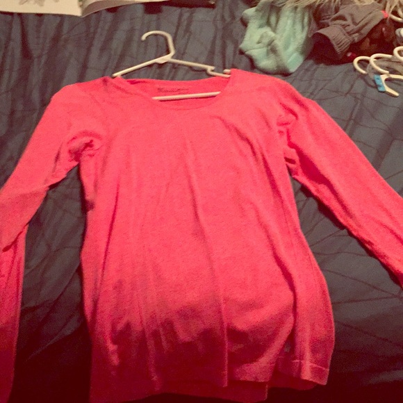 Pink althetic shirt - Picture 1 of 1